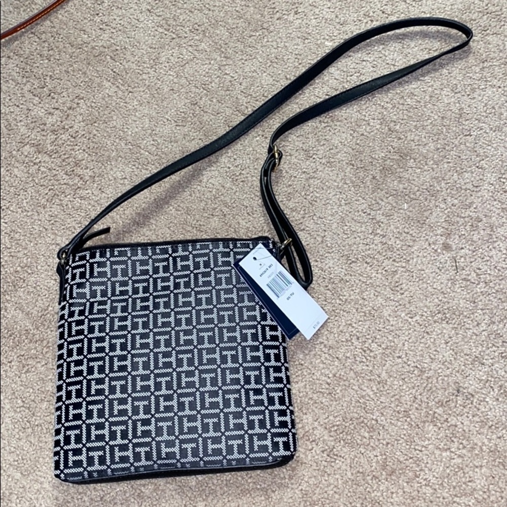 Tommy Hilfiger CrossBody Purse